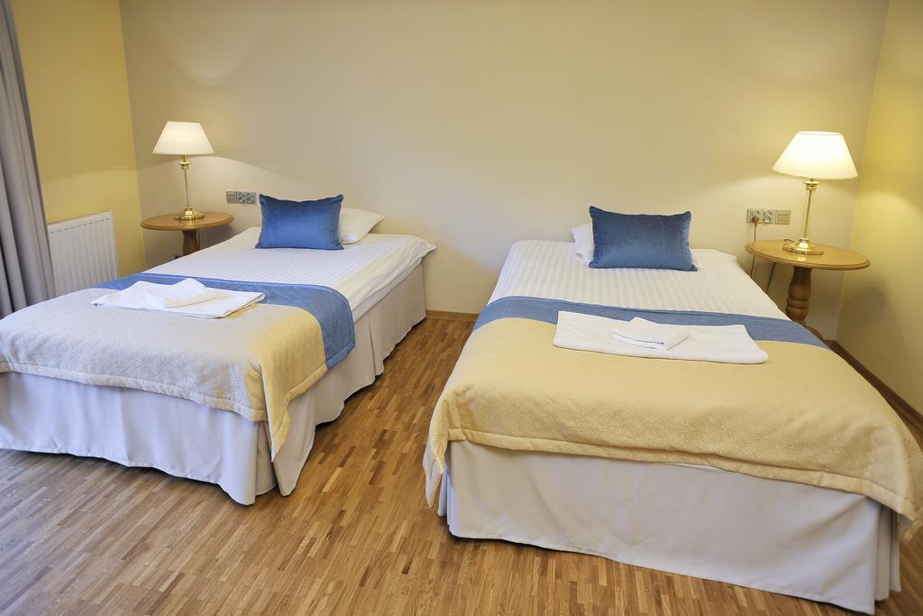 Hotel Mir-Jan Spa Лёндек-Здруй Номер фото