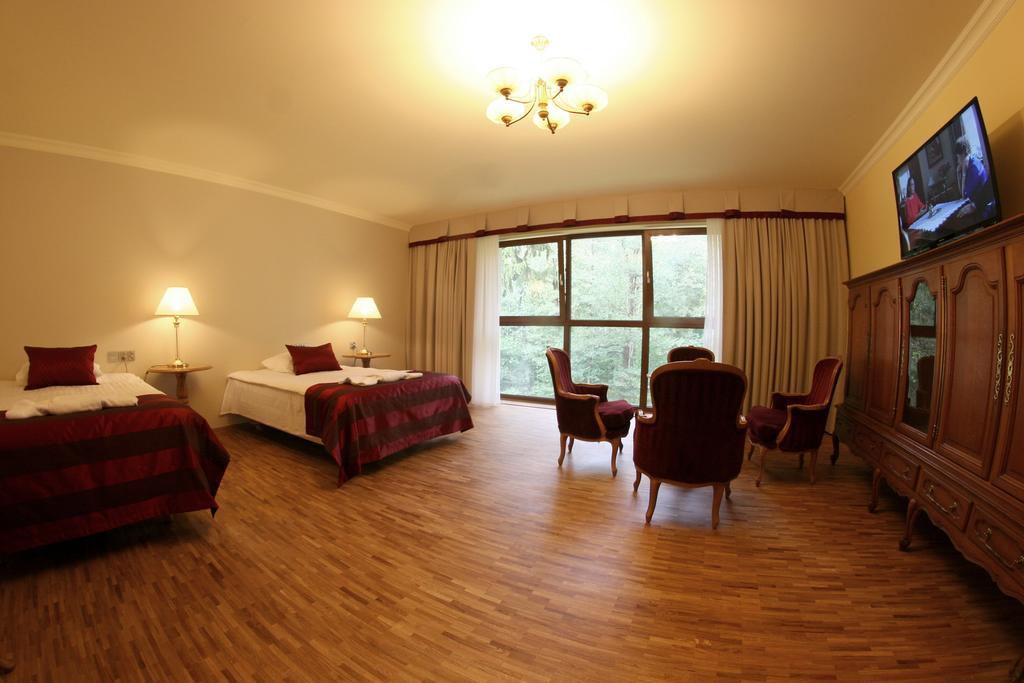 Hotel Mir-Jan Spa Лёндек-Здруй Номер фото